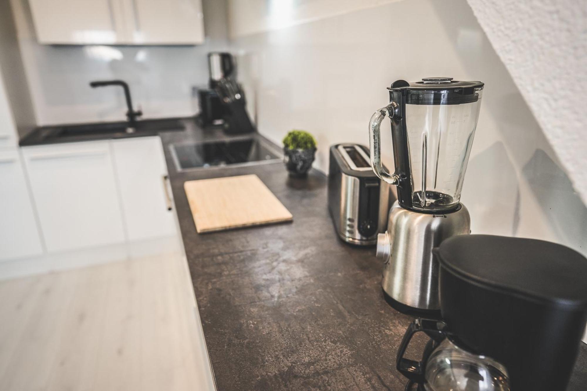 Luxus Maisonette Wohnung Am See, Wehome Premium Sankt Leon-Rot Extérieur photo