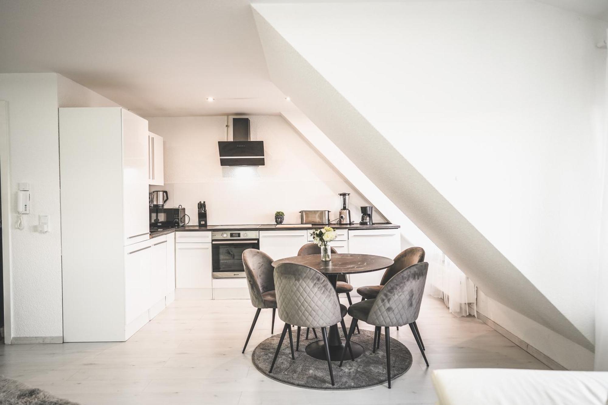 Luxus Maisonette Wohnung Am See, Wehome Premium Sankt Leon-Rot Extérieur photo