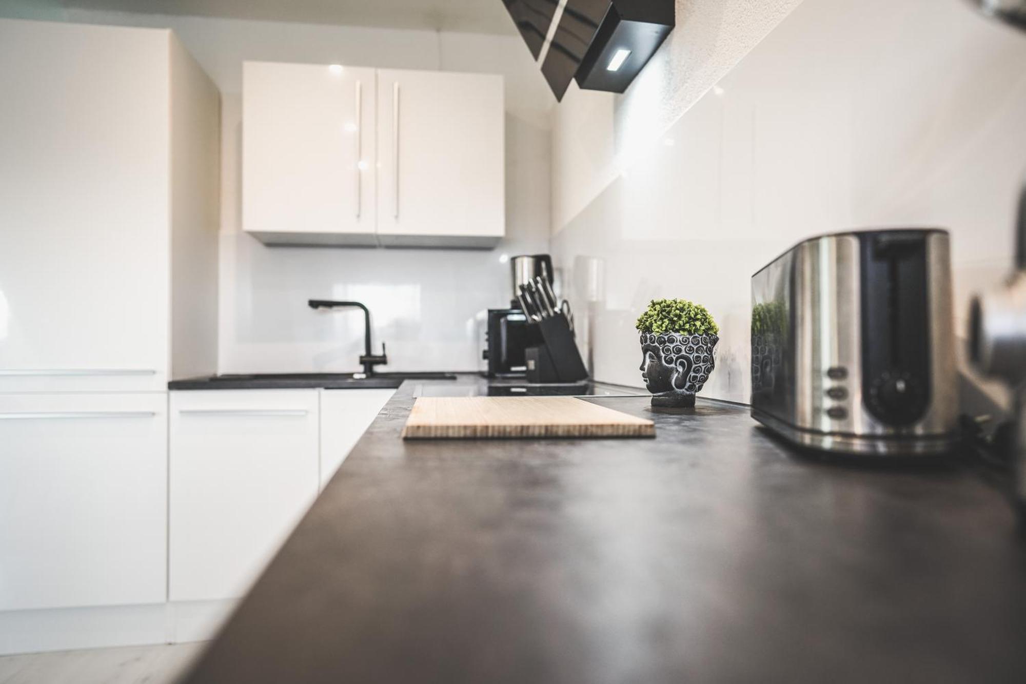 Luxus Maisonette Wohnung Am See, Wehome Premium Sankt Leon-Rot Extérieur photo