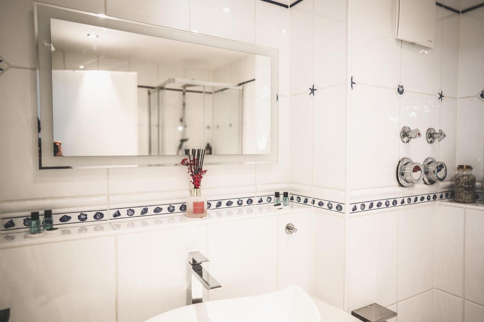 Luxus Maisonette Wohnung Am See, Wehome Premium Sankt Leon-Rot Extérieur photo